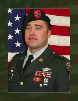 Portrait of Gary Vasquez