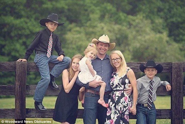Shawn Thomas family photo 3